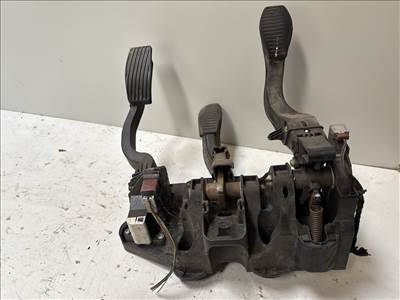 Opel Corsa D 2006-2014 Pedálsor 55703354