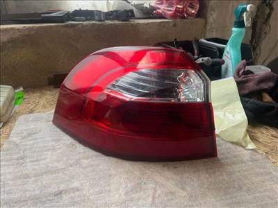 KIA RIO III UB Bal Hátsó Lámpa