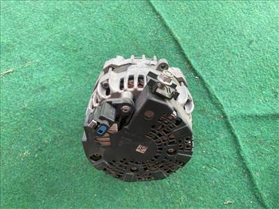 MERCEDES-BENZ A-CLASS W176 Generátor