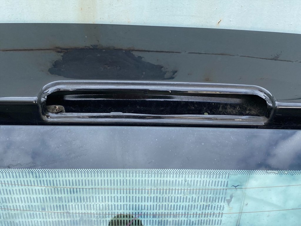 RENAULT MEGANE III Ferdehátú BZ0_ Csomagtérajtó (Részeivel) 3. kép