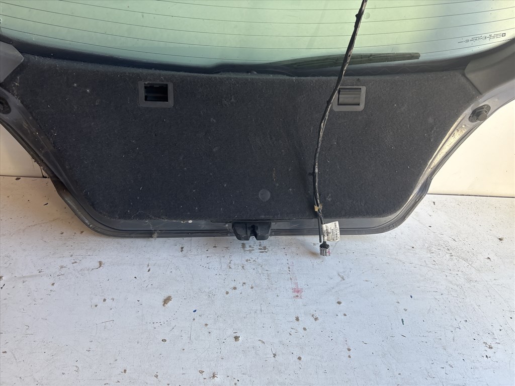 13061 Opel Astra H Csomagtérajtó Z163 Ezüst 5 ajtós 6. kép