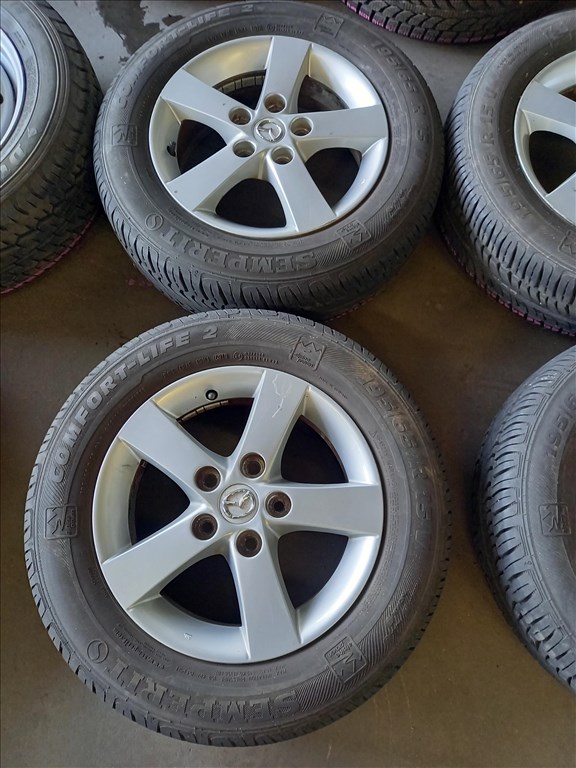  Mazda3/6 5x114.3-as 6x15" használt alufelni, rajta 195/65 újszerű Semperit nyári gumi  sxx3 2. kép