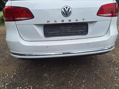 Volkswagen Passat B7 LB9A Park radaros hátsó lökhárító 