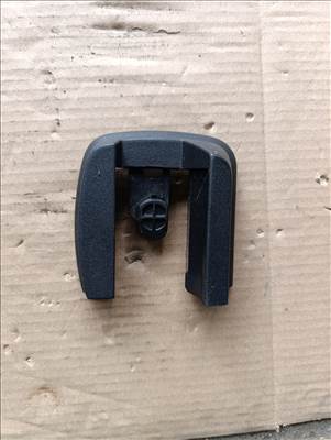 Volvo XC90 Jobb első ülés sín burkolat  30662558