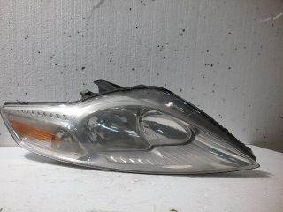 Ford Mondeo Mk3 FORD MONDEO III Jobb Fényszóró