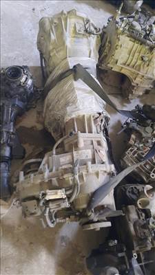 Kia Sorento (JC) 2.5 CRDi KIA SORENTO 2.5 CRDI váltó 