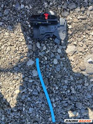 Kia ceed 2018-2025 új jobb első ajtó zár szerkezet