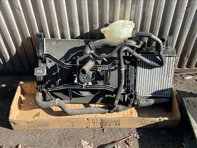 DACIA DUSTER  Hűtő Ventilátor(ok), Radiátor(ok) Szett