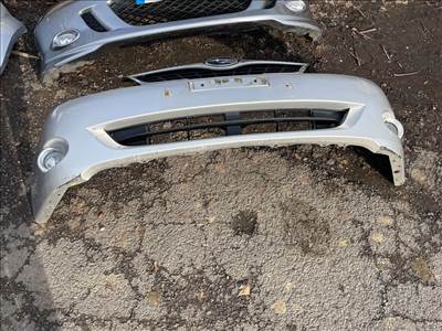 SUBARU IMPREZA Ferdehátú GR, GH, G3 Első Lökhárító (Részeivel)