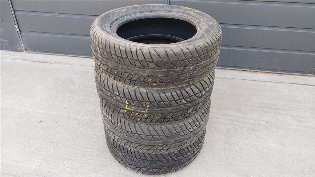  195/60R15" újszerű Dayton nyári gumi 1. kép