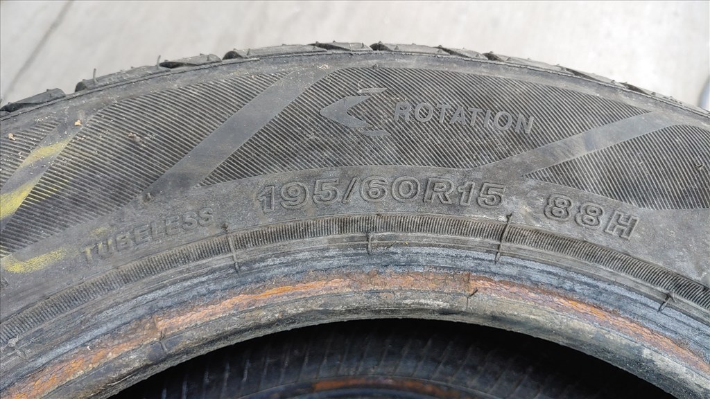  195/60R15" újszerű Dayton nyári gumi 5. kép