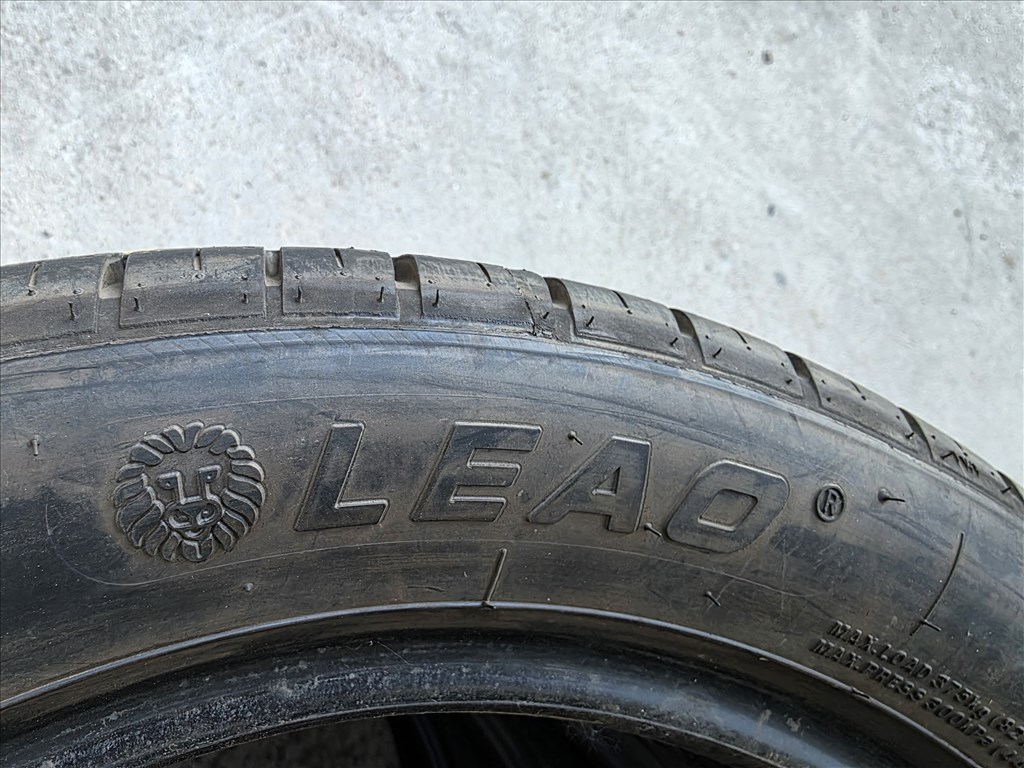155/60R15 Leao garnitúra teljesen új állapotban eladó! 4. kép