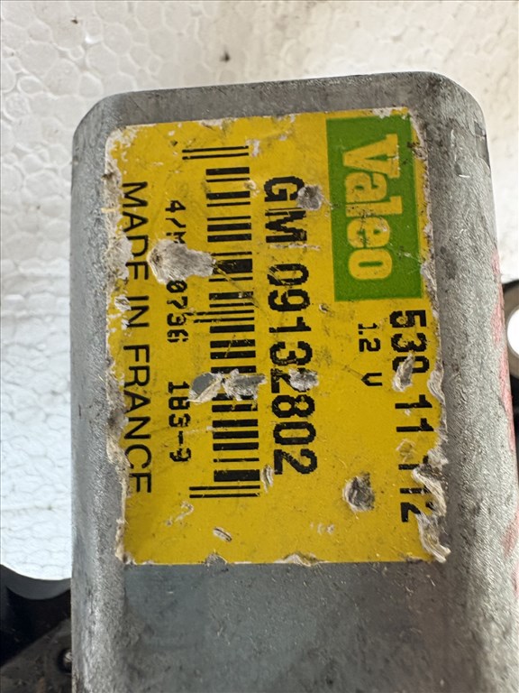 Opel Astra G Kombi hátsó Ablaktörlő motor   09132802 4. kép