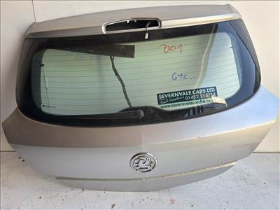 13059 opel h astra gtc csomagtérajtó   z157 ezüst gtc 3 ajtós