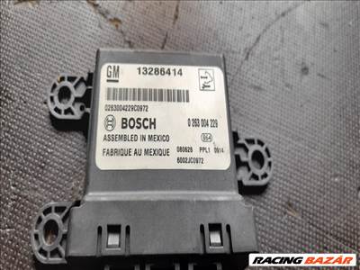 Opel Zafira B Tolatóradar Elektronika 1818 ,  13286414
