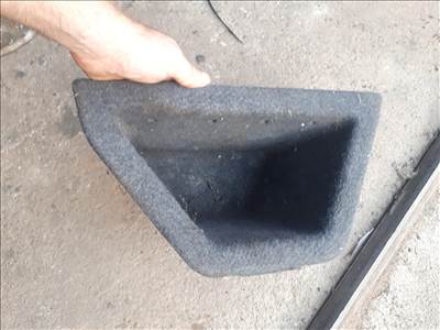 Audi A4 (B6)   sedan csomagtér oldalkárpit betét 8E5 864 131 8e58641312z3