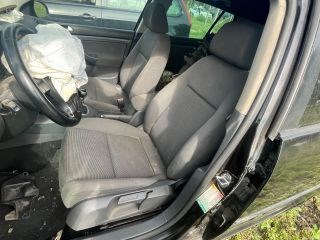 VW GOLF V (1K1) Jobb első Ablakemelő Kapcsoló 2. kép