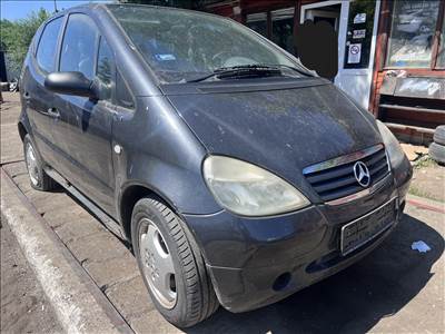 Mercedes A 170 1.7D bontott alkatrészei