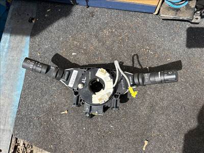 NISSAN QASHQAI / QASHQAI PLUS 2 J10, JJ10 Komplett Kormánykapcsoló (Bajuszkapcsoló)