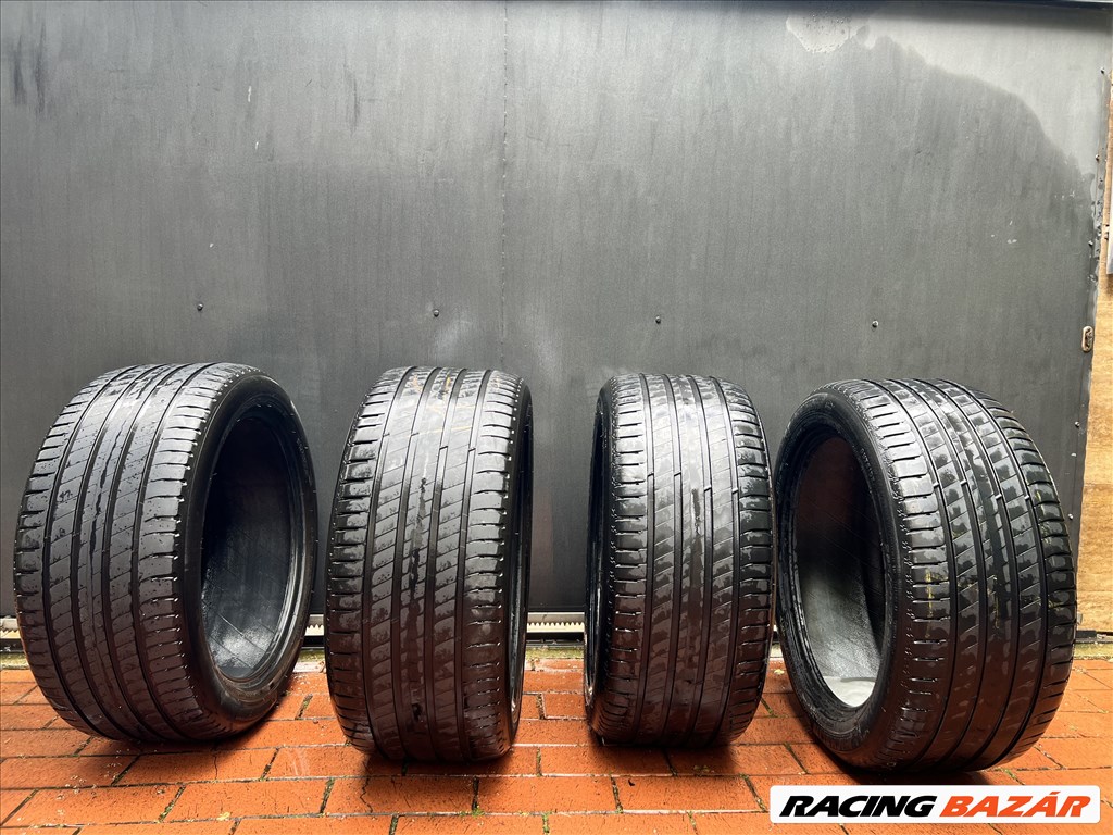  285/4020" használt Michelin nyári gumi ZR 4 db 1. kép