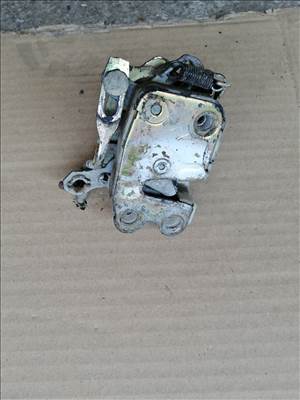 Mitsubishi L300 I Bal első ajtózár 