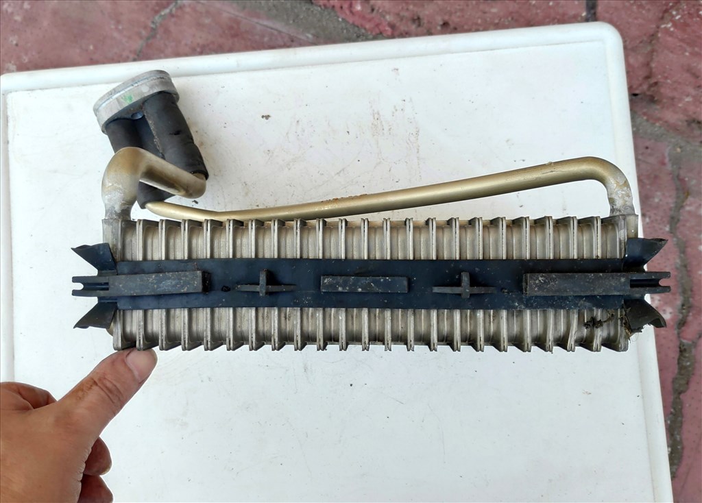 Audi S3 Klíma Alkatrész (8D1820103D) 1997 (bontott 4. kép