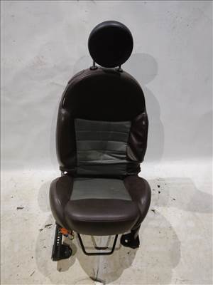 166518 Fiat 500 2007-2015 jobb első ülés a képen látható állapotban