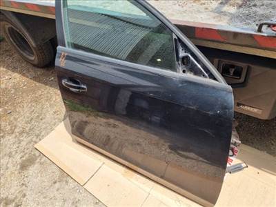 Audi A4 (B8 - 8K) Jobb első ajtó 1083