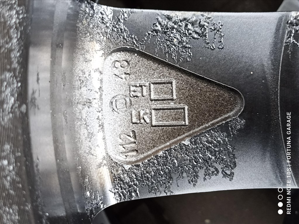 5x112 16" AEZ 'Wave' használt alufelni garnitúra 8. kép