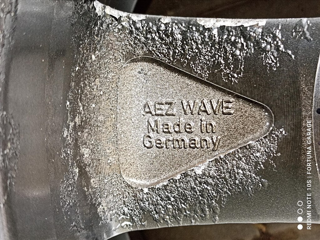 5x112 16" AEZ 'Wave' használt alufelni garnitúra 9. kép