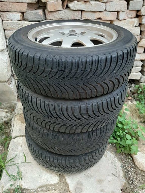  5x108 lyukosztású 16" használt (gyári felni) alufelni, rajta 205/55 használt gumi  2. kép