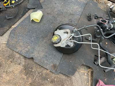 DACIA SANDERO II  Fékrásegítő