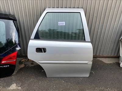 OPEL VECTRA B Kombi 31_ Jobb hátsó Ajtó (Részeivel)