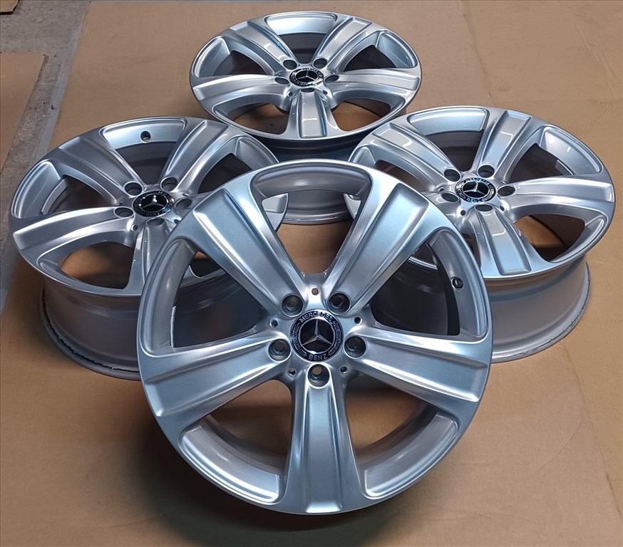  Gyári Mercedes W253 GLC alufelnik 5x112 8x18 ET38 4db 2. kép