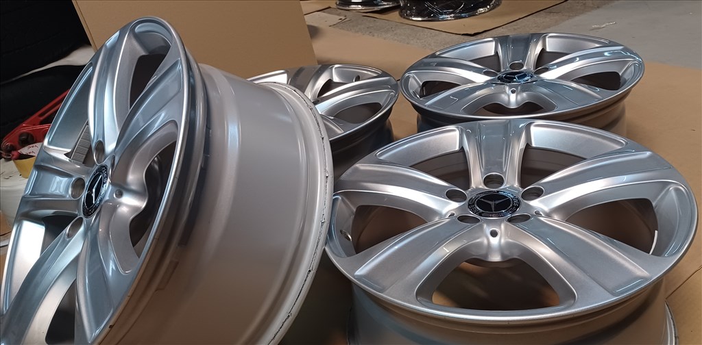  Gyári Mercedes W253 GLC alufelnik 5x112 8x18 ET38 4db 3. kép