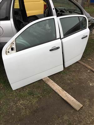 Opel Astra H ajtó ajtóüveg zár kilincs