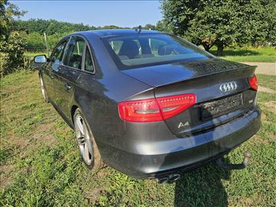 Audi A4 (B8 - 8K) A4 b8.5 facelift hatso sline lökhárító 