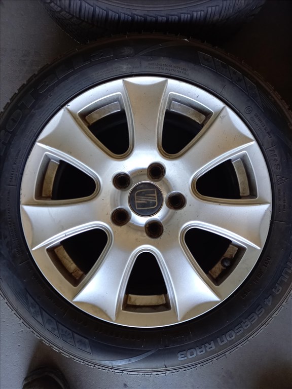 Seat 5x112-as 6.5x16" használt alufelni, 205/55R16 használt Rotolla négyévszakos gumi sxx3 3. kép