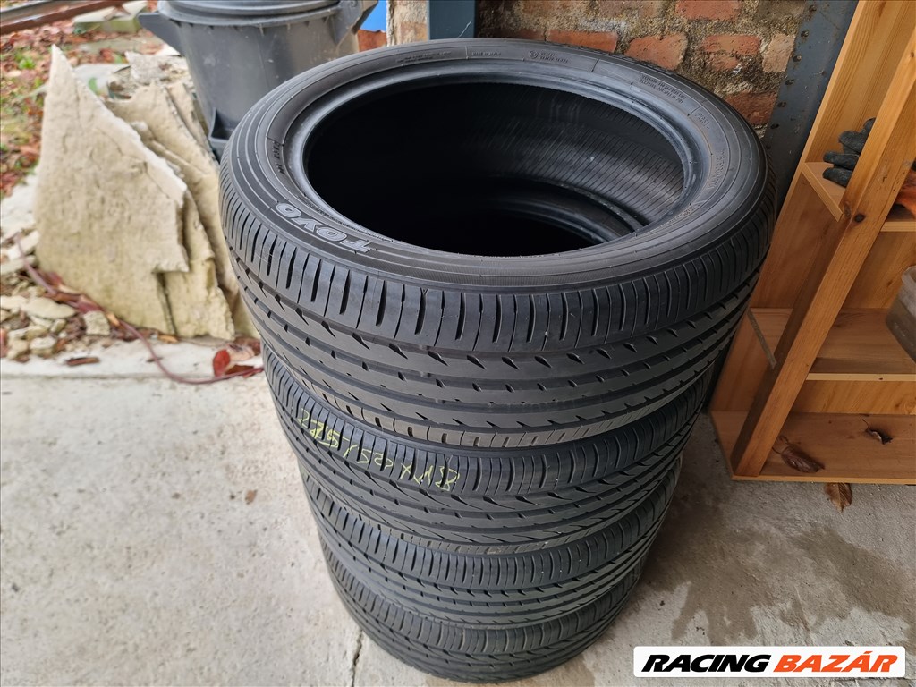 215/50R18 Toyo garnitúra teljesen újszerű állapotban eladó! 2. kép