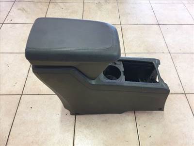 Opel Antara Könyöklő 