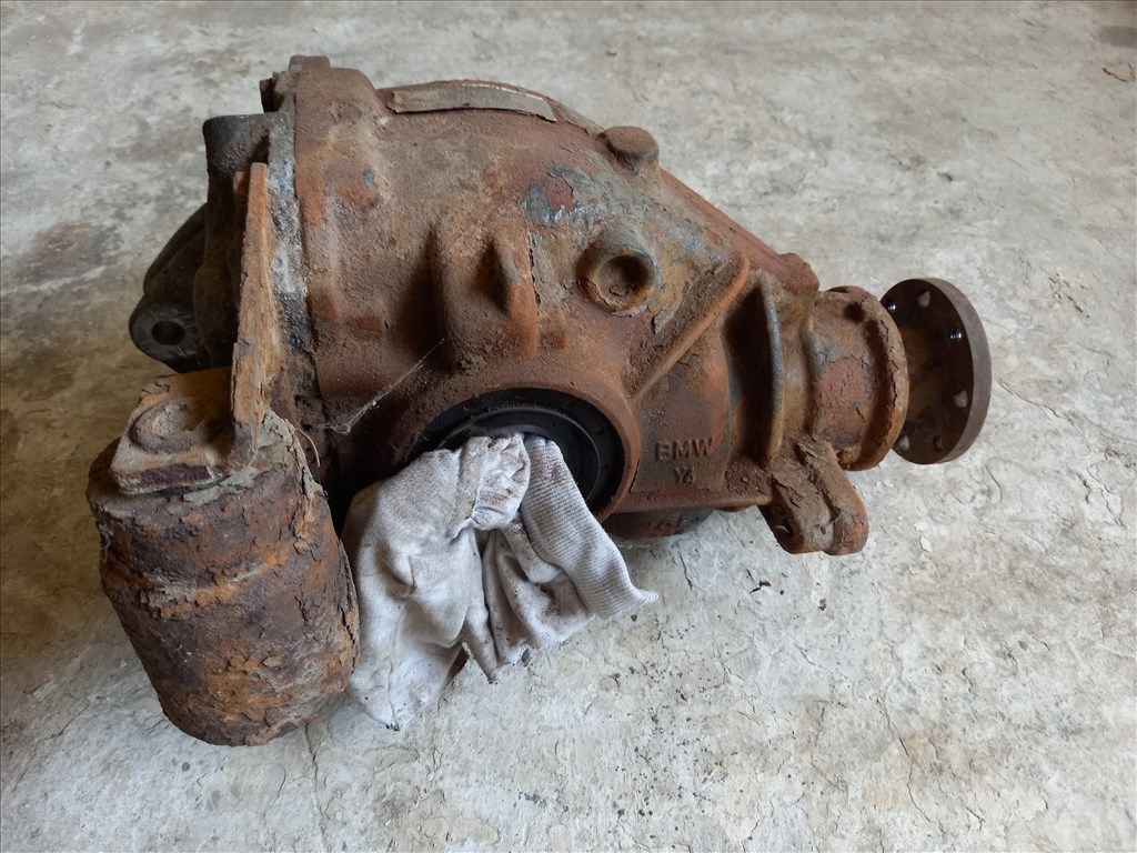 BMW 320 E46 Bmw E46 320D differenciál mű/diffi 3. kép
