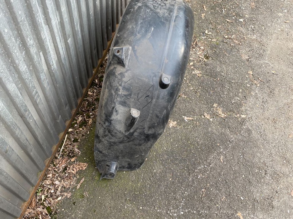 CITROËN C4 Picasso I UD_ Jobb hátsó Dobbetét (Kerékjárati, Műanyag) 2. kép