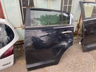 KIA SPORTAGE SL Bal hátsó Ajtó (Részeivel)