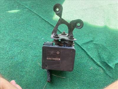 AUDI A3 8P1 ABS Kocka 014207