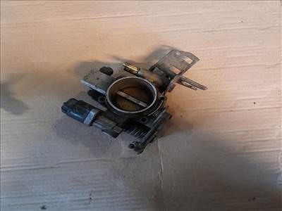 Opel Astra G 1.6 Fojtószelep 1975 ,  90529710
