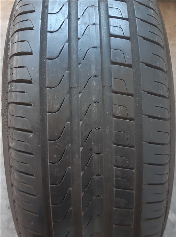  205/6016" újszerű Pirelli nyári gumi gumi 1. kép