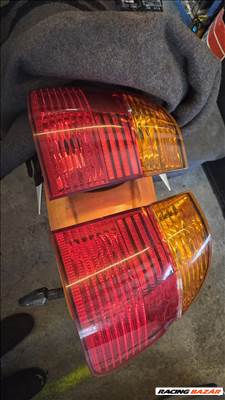 BMW 5-ös sorozat E39 bmw e39 kombi hatso lampa par