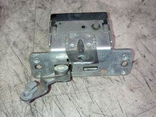 Opel Astra G Csomagtérajtó Zárszerkezet *130347* 09130569