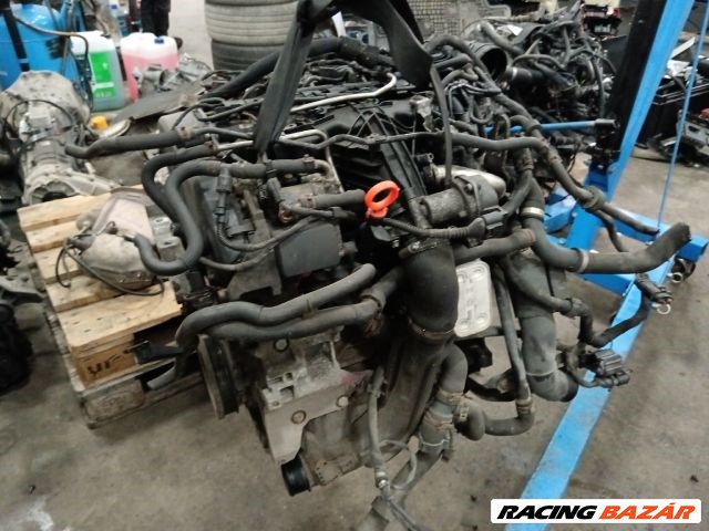 Volkswagen Caddy III 1.6 TDI Komplett Motor (Segédberendezésekkel)CAY 16953 cay0 1. kép