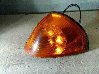 Suzuki Swift II Bal első Irányjelző *50939*